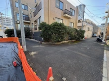 【東京都/新宿区市谷加賀町】新宿区市谷加賀町二丁目　売地 前面道路