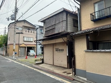 【京都府/京都市上京区浄福寺通中立売下る】京都市上京区浄福寺通中立売下る菱丸町　古家付土地 現地（古家あり）