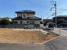 【埼玉県/さいたま市岩槻区仲町】さいたま市岩槻区仲町2丁目土地　1区画 現地：全４区画/右側