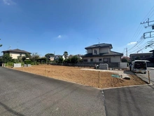 【埼玉県/さいたま市岩槻区仲町】さいたま市岩槻区仲町2丁目土地　1区画 現地：全４区画/右側