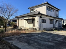 【埼玉県/北足立郡伊奈町西小針】埼玉県北足立郡伊奈町西小針2丁目　土地 現地（古家あり）：敷地内