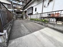 【埼玉県/さいたま市南区内谷】さいたま市南区内谷7丁目　土地 現地：アプローチ部分