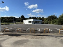 【茨城県/牛久市さくら台】牛久市さくら台4丁目／土地 現地（古家あり）