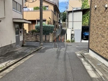 【東京都/板橋区中台】板橋区中台1丁目　古家付き土地 前面道路：建築基準法上の道路ではありません