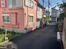 【神奈川県/相模原市南区豊町】相模原市南区豊町　古家付き土地 前面道路