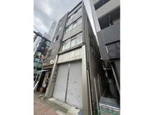 【東京都/千代田区神田神保町】千代田区神田神保町　古家付土地 現地（古家あり）：※写真中央4階建ての建物部分の土地