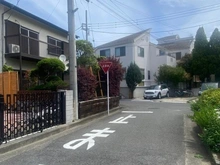 【神奈川県/茅ヶ崎市松が丘】茅ヶ崎市松が丘2丁目　古家付土地 前面道路：南側公道