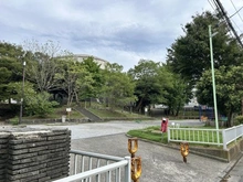 【神奈川県/藤沢市片瀬山】藤沢市片瀬山3丁目土地 古家付 片瀬山東公園(現地より約62m):