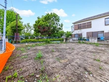 【東京都/足立区伊興】足立区伊興4丁目　2区画 現地：全２区画　奥：２区画　手前：１区画