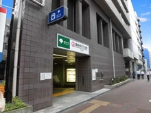 【東京都/新宿区西新宿】新宿区西新宿四丁目　建物付土地 西新宿五丁目駅（現地より約550m）