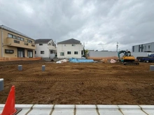 【東京都/西東京市芝久保町】西東京市花小金井芝久保町　売地　2号地 現地：全7区画　画面中央土地　