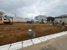 【東京都/西東京市芝久保町】西東京市花小金井芝久保町　売地　4号地 現地：全7区画　画面左側土地　