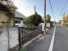 【東京都/国分寺市高木町】国分寺市高木町三丁目3区画 現地：写真左手前（全3区画）解体前