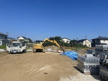 【東京都/稲城市東長沼】稲城市東長沼15区画分譲地／区画7 現地：全15区画／写真中央