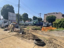 【東京都/稲城市東長沼】稲城市東長沼15区画分譲地／区画15 現地：全15区画／写真手前