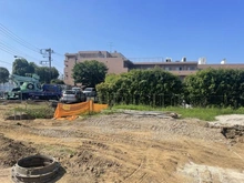 【東京都/稲城市東長沼】稲城市東長沼15区画分譲地／区画15 現地：全15区画／写真手前