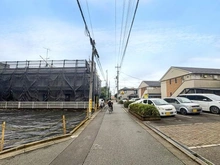 【東京都/調布市布田】調布市布田五丁目土地　A区画 前面道路：西側、幅員4m、公道