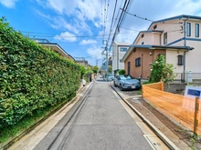 【東京都/世田谷区奥沢】セキュレア世田谷奥沢1丁目III 前面道路：対象不動産は右側