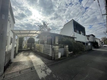 【神奈川県/川崎市麻生区高石】川崎市麻生区高石1丁目　B区画 現地（古家あり）：全2区画／左側