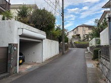 【神奈川県/川崎市麻生区千代ケ丘】川崎市麻生区千代ヶ丘一丁目　土地 前面道路
