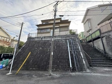 【神奈川県/川崎市麻生区東百合丘】川崎市麻生区東百合丘二丁目　古家付土地 現地（古家あり）