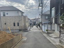 【神奈川県/川崎市麻生区多摩美】川崎市麻生区多摩美一丁目　B区画 前面道路：西側