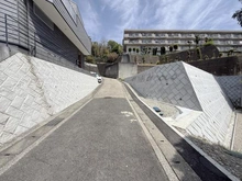 【神奈川県/横浜市港北区高田西】港北区高田西4丁目　土地 前面道路