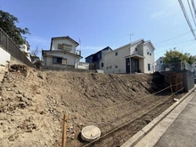 【神奈川県/横浜市栄区亀井町】栄区亀井町　土地 現地：建物解体後・造成完了前