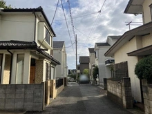 【東京都/小平市鈴木町】小平市鈴木町一丁目　売地 前面道路：左側が対象不動産です。
