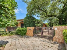 【東京都/杉並区善福寺】杉並区善福寺2丁目　土地　A棟 八幡幼稚園（現地より約800m）