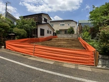 【東京都/杉並区下井草】杉並区下井草5丁目土地　A区画 現地：全2区画　A区画は写真奥側