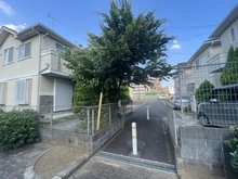 【東京都/三鷹市北野】三鷹市北野1丁目　売地 前面道路：南西側から南側前面道路を撮影