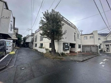 【東京都/世田谷区経堂】世田谷区経堂3丁目売地　2区画 現地（古家あり）：全2区画