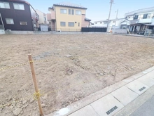【埼玉県/三郷市高州】三郷市高洲3丁目　土地　2号地 現地：全3区画／対象地手前側