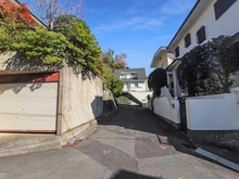 【神奈川県/横浜市港北区高田西】港北区高田西3丁目　古家付土地 前面道路：南側