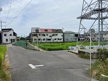 【大阪府/泉北郡忠岡町忠岡東】大阪府泉北郡忠岡町忠岡東2丁目 土地 前面道路：写真真ん中更地が対象不動産です。