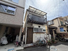 【東京都/江戸川区中央】江戸川区中央二丁目　古家付土地 現地（古家あり）：※写真中央部分