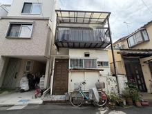 【東京都/江戸川区中央】江戸川区中央二丁目　古家付土地 現地（古家あり）：※写真中央部分