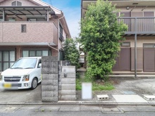 【東京都/府中市新町】府中市新町一丁目 古家付土地 現地：写真右側