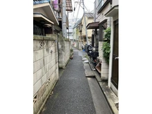 【東京都/北区滝野川】北区滝野川2丁目　売地（古家あり） 前面道路