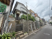 【神奈川県/横浜市戸塚区深谷町】横浜市戸塚区深谷町　土地 現地（古家あり）：対象不動産:中央