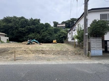 【神奈川県/横浜市栄区公田町】栄区公田町　土地　C区画/全6区画 現地：全６区画　写真中央手前