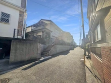 【神奈川県/横浜市港南区東永谷】港南区東永谷1丁目　売地 前面道路