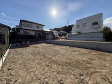 【神奈川県/小田原市城山】小田原市城山3丁目　土地 現地：対象不動産：手前