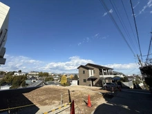 【神奈川県/小田原市城山】小田原市城山3丁目　土地 現地：対象不動産：右側