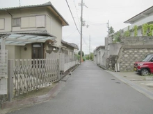 【大阪府/枚方市香里ケ丘】枚方市香里ケ丘11丁目　売土地 前面道路