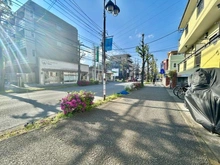 【神奈川県/横浜市青葉区つつじが丘】青葉区つつじが丘　古家付売地 前面道路