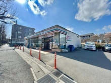 【神奈川県/横浜市青葉区柿の木台】青葉区柿の木台　売地  セブン-イレブン 横浜みたけ台店（現地より約250m）