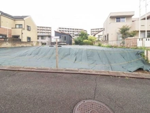 【神奈川県/横浜市青葉区つつじが丘】セキュレア横濱つつじヶ丘 LUCIA STAGE 2号地 現地：2号地：写真右側（全2区画）
