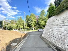 【神奈川県/横浜市青葉区藤が丘】青葉区藤が丘2丁目　売地 前面道路